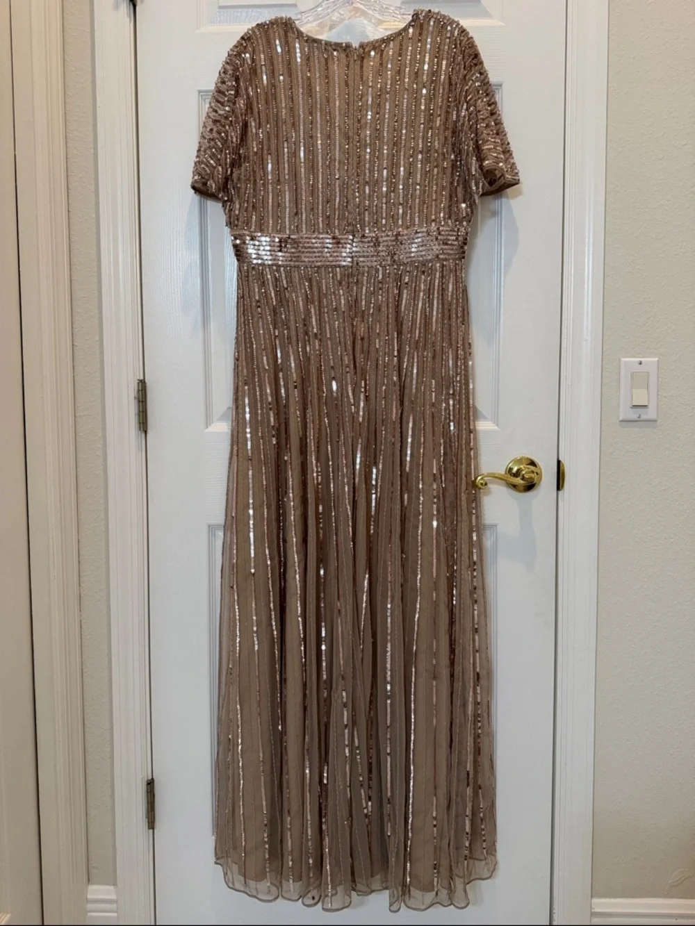 Mac Duggal 94204 Beige Embellished Short Sleeve Empire Waist Gown Size 12 NWT